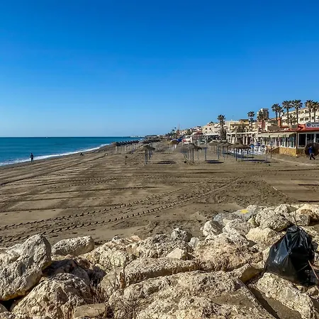 Seafront With Ocean Views *